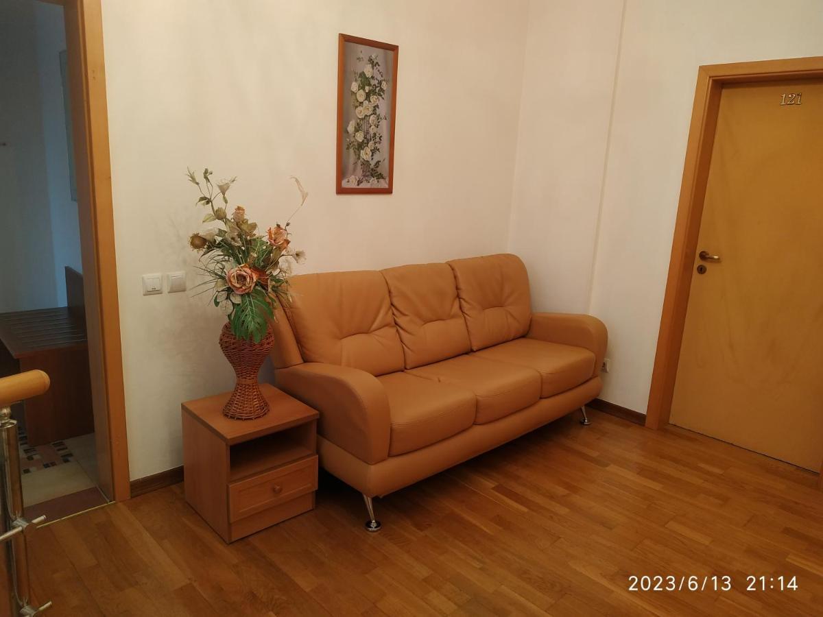 Бестужевский Дворик Gagra Luaran gambar
