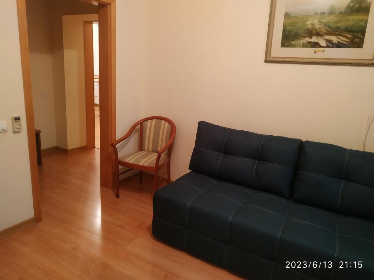 Бестужевский Дворик Gagra Luaran gambar