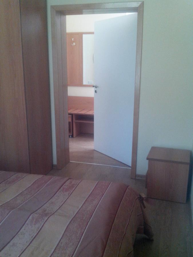 Бестужевский Дворик Gagra Luaran gambar
